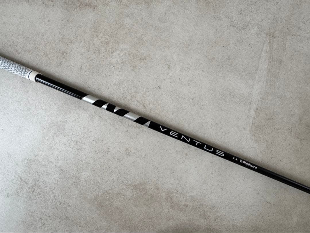 フジクラ VENTUS 7-X velocoreテーラーメイドスリーブ付