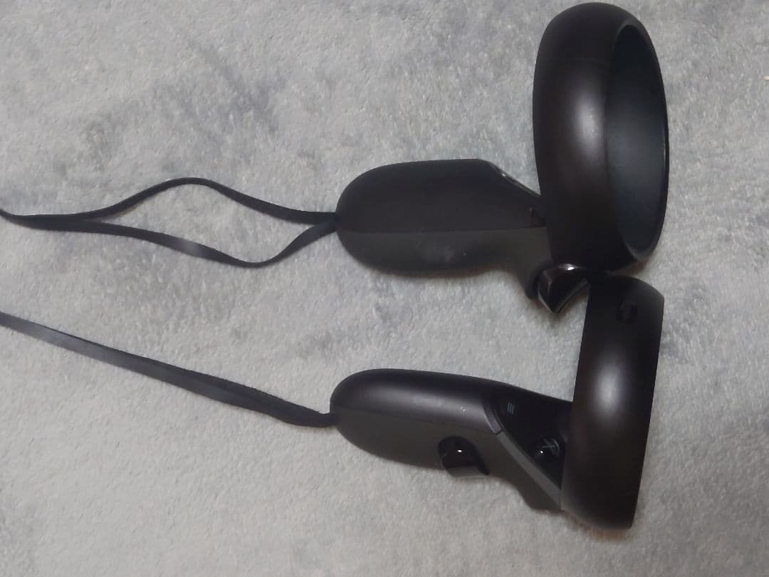  Quest 128GB 黒 汚れ少なく落ち着いた色合い 即時発送