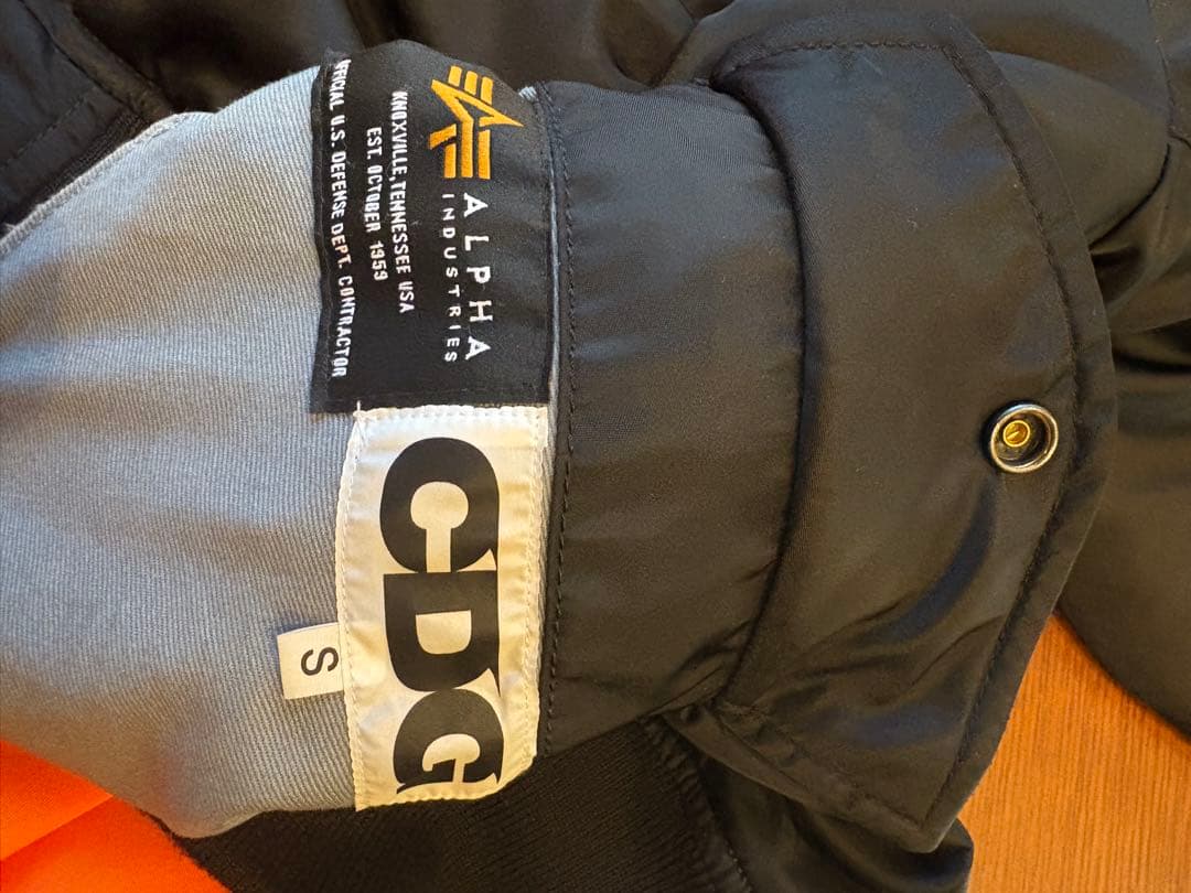 CDG ALPHA MA-1 Sサイズ ブラック