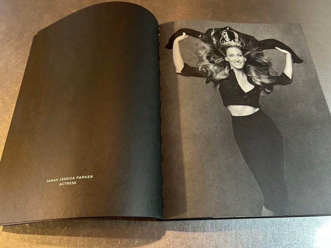 アート・デザイン・音楽 THE LITTLE BLACK JACKET STEIDL CHANEL