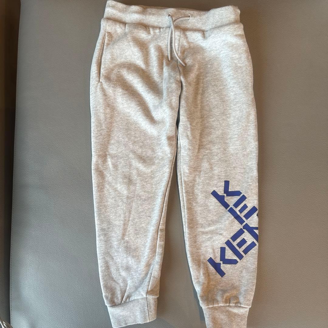 モン 本日15時まで購入で本日発送