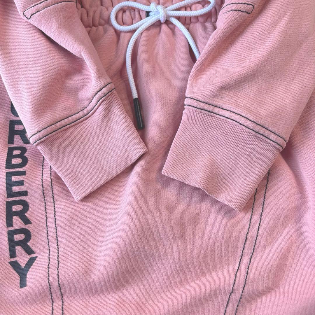 現行モデル BURBERRY ピンク ワンピース 6Y 116cm ロゴプリント
