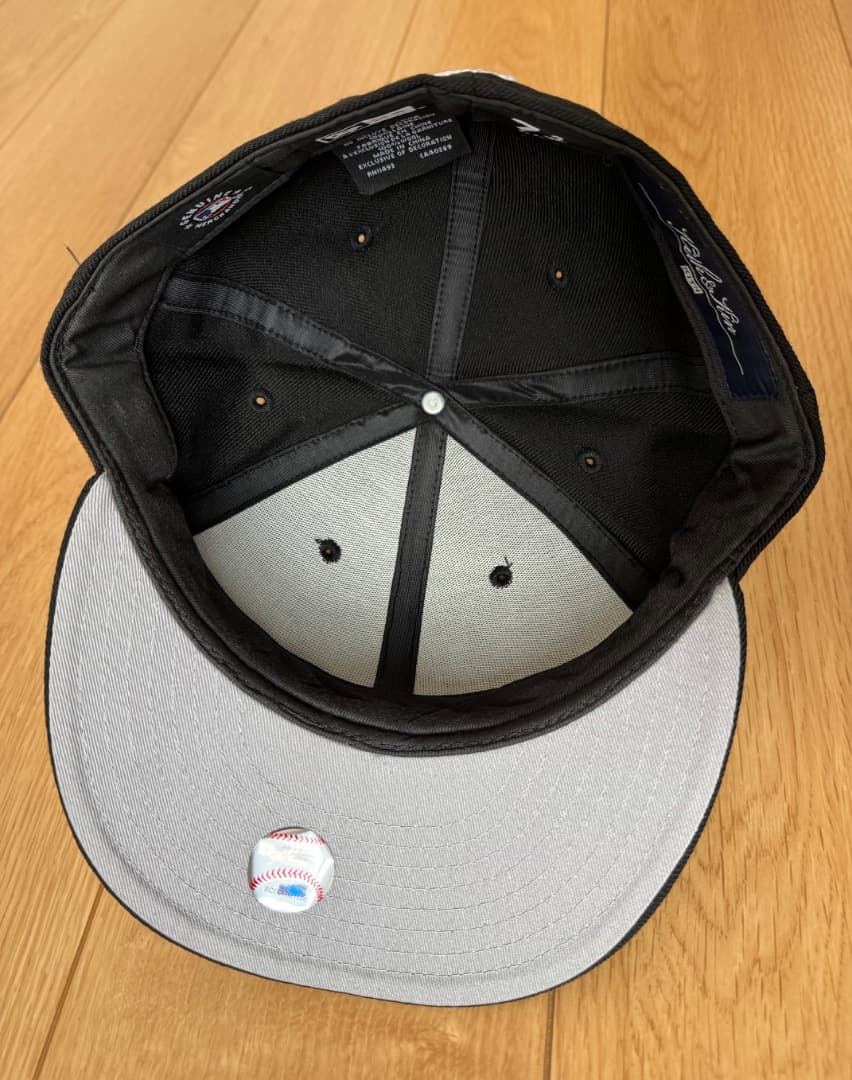 応援グッズ Kith x New Era Serif White Sox Cap 7 3/4