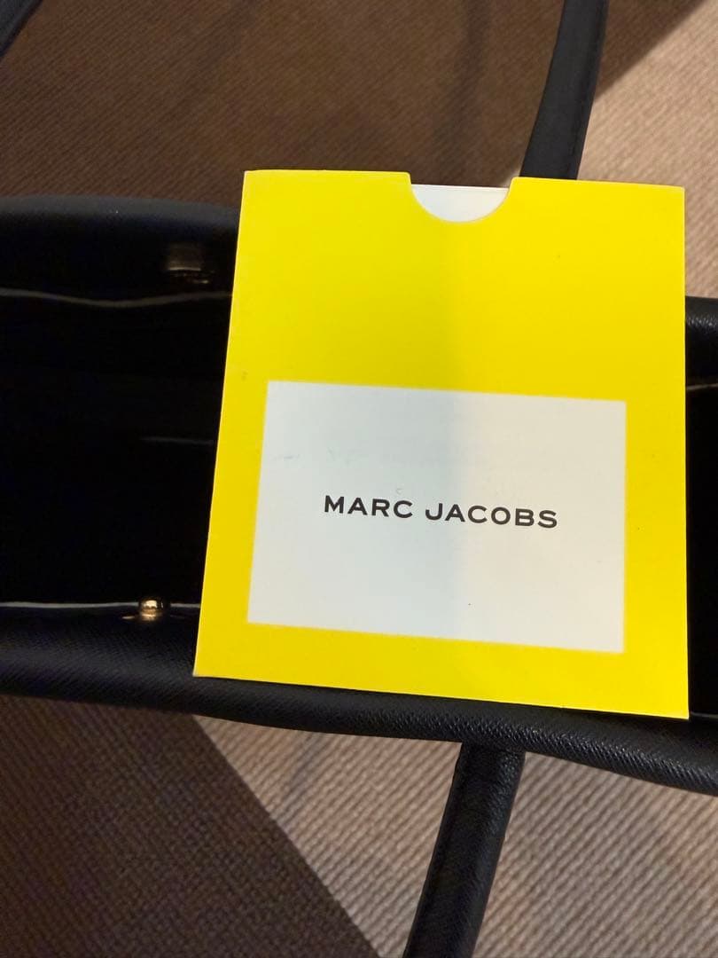 MARC JACOBS トートバッグ ブラック レザー ロゴ型押し 正規品