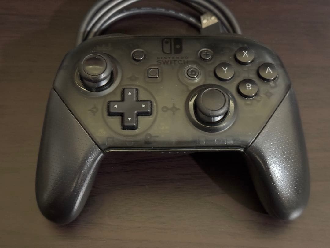 【お得セット】Nintendo Switch本体、プロコン、ケース