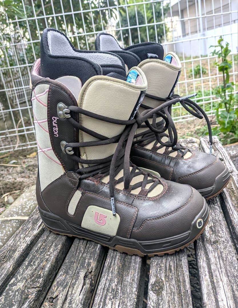 Burton スノーボードブーツ24.0cm バートン