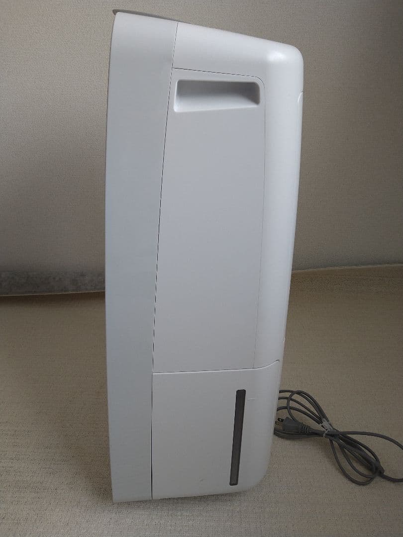 シャープ 衣類乾燥 除湿機 CV-P180 プラズマクラスター 7000