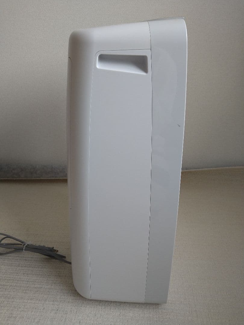 シャープ 衣類乾燥 除湿機 CV-P180 プラズマクラスター 7000