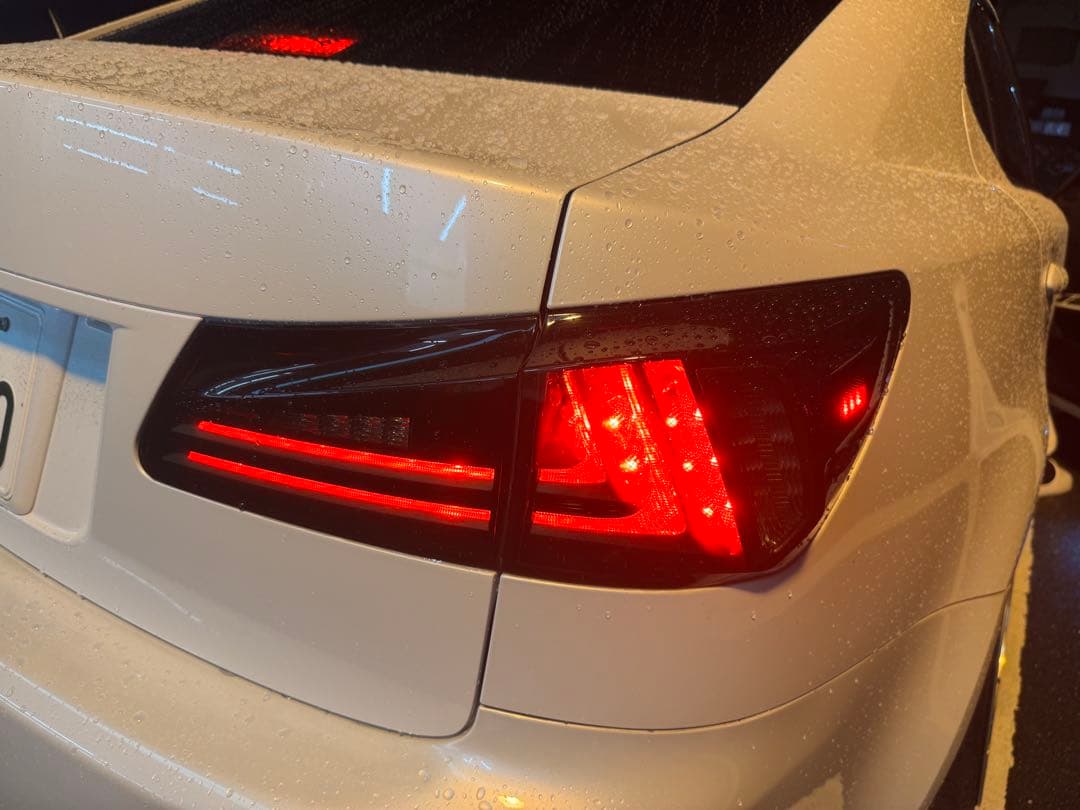 LEXUS IS テールランプ