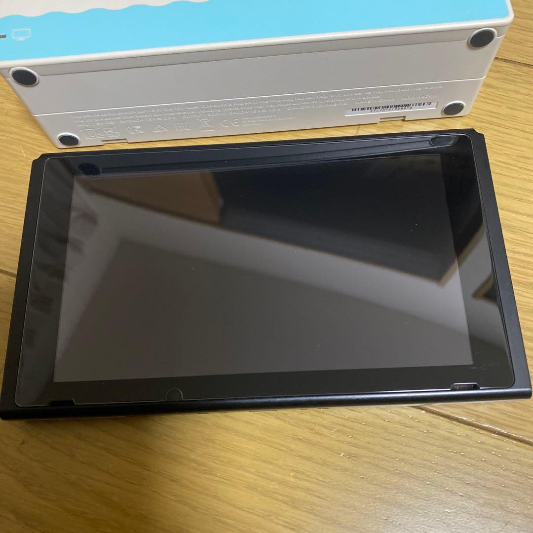 Nintendo Switch あつまれどうぶつの森版 本体とドックのみ