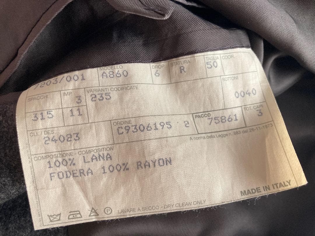 ミラショーン（ＭＩＬＡ　ＳＣＨＯＮ）スーツ　イタリア製