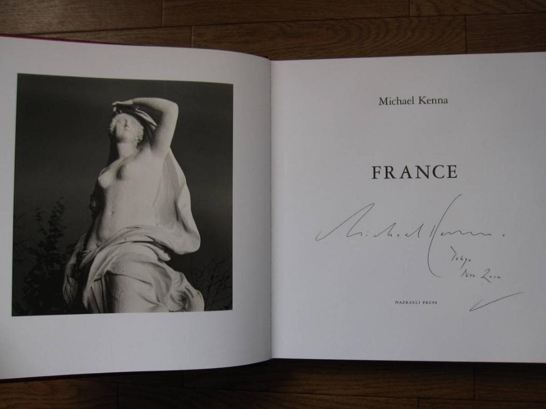France / Michael Kenna　マイケル・ケンナ　サイン入り
