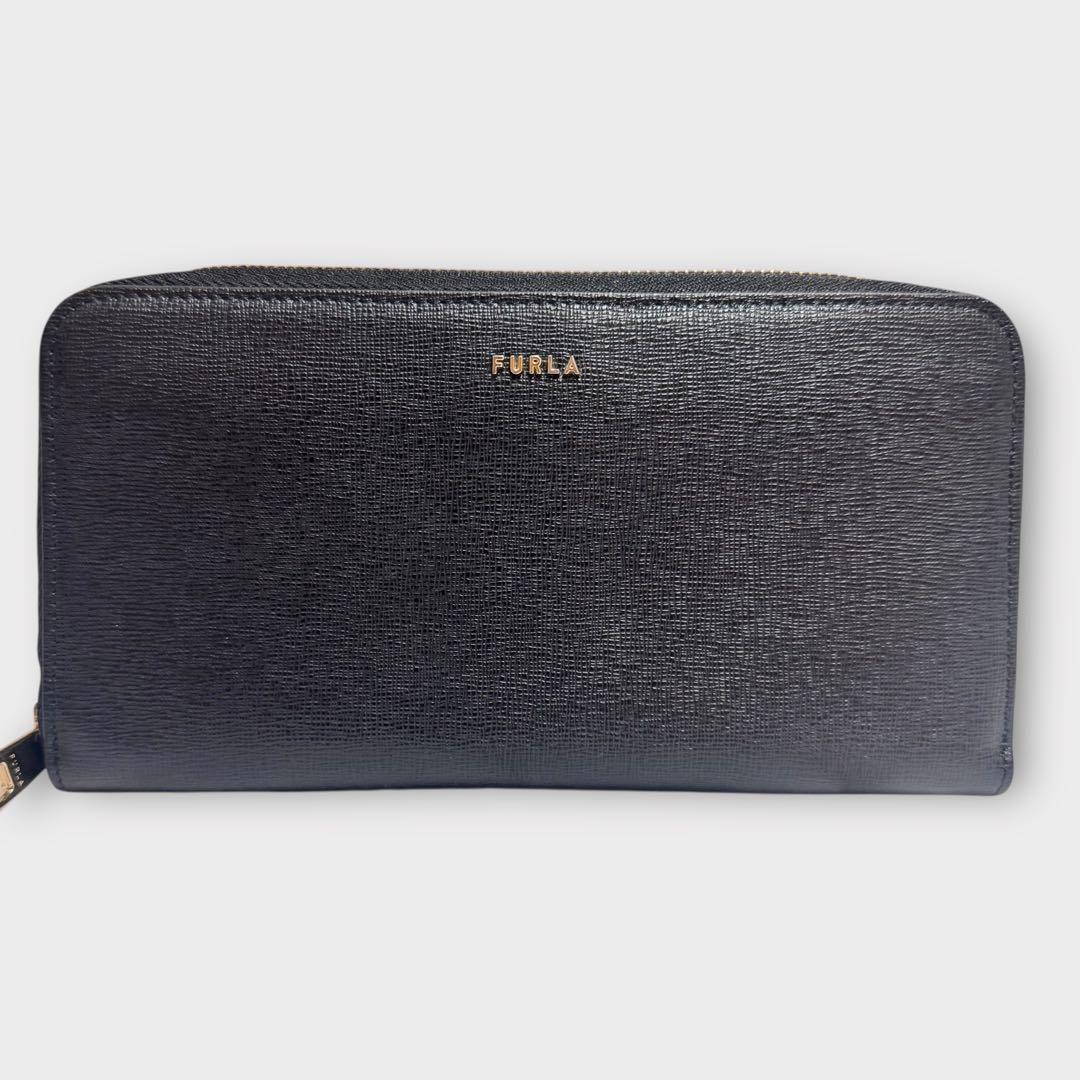 超美品✨FURLA フルラ　長財布　ラウンドファスナー　ロゴ金具　黒　レザー