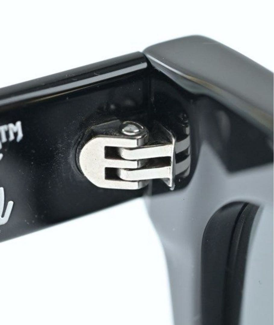 Off-Whiteサングラス