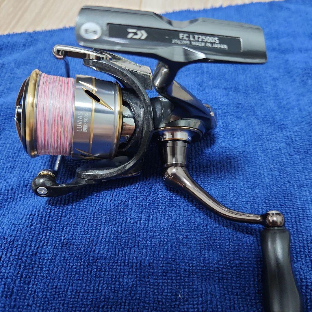 20ルビアス　DAIWA FC LT2500S スピニングリール