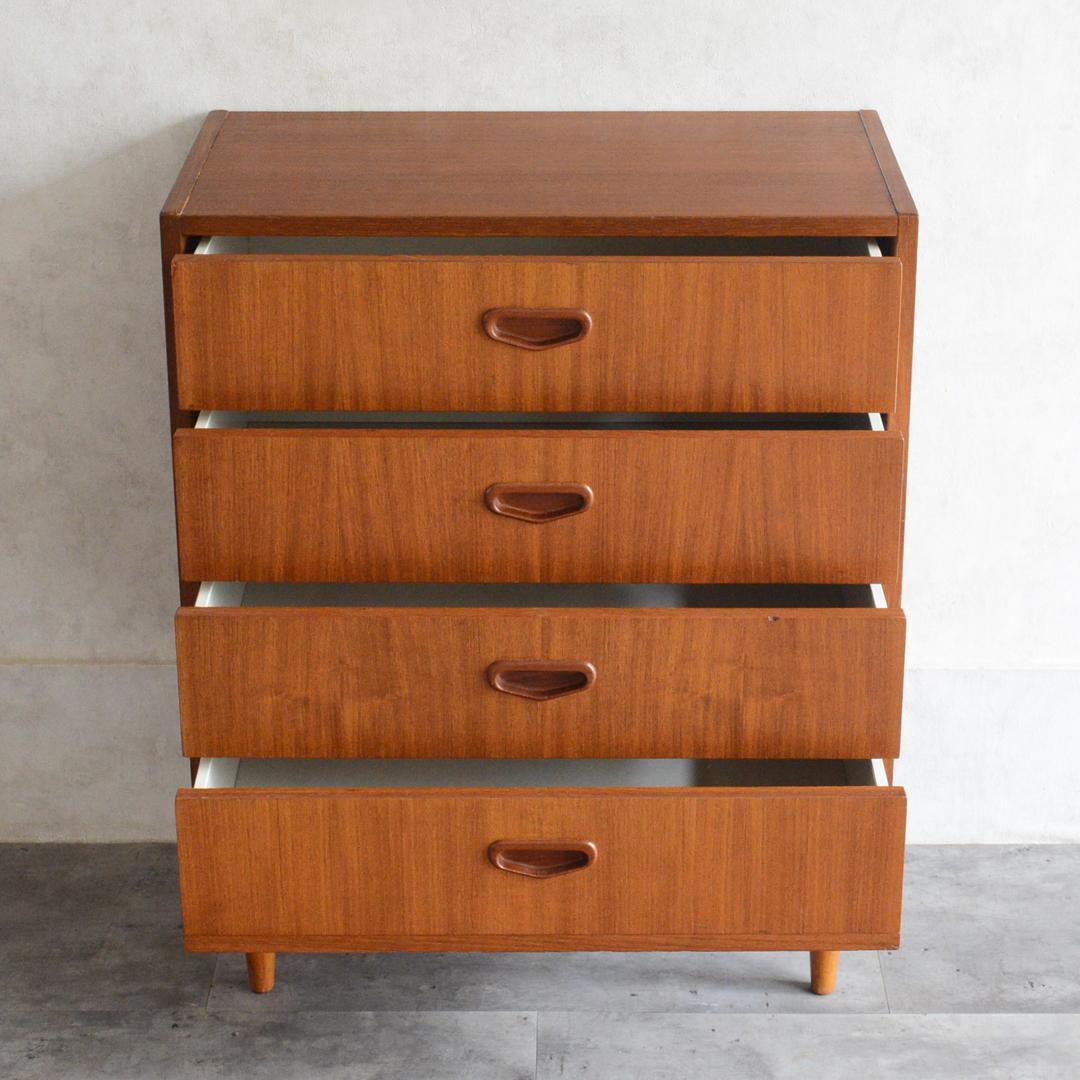 ミサ　デンマーク 北欧ヴィンテージ ４段チェスト 北欧家具 コンパクト