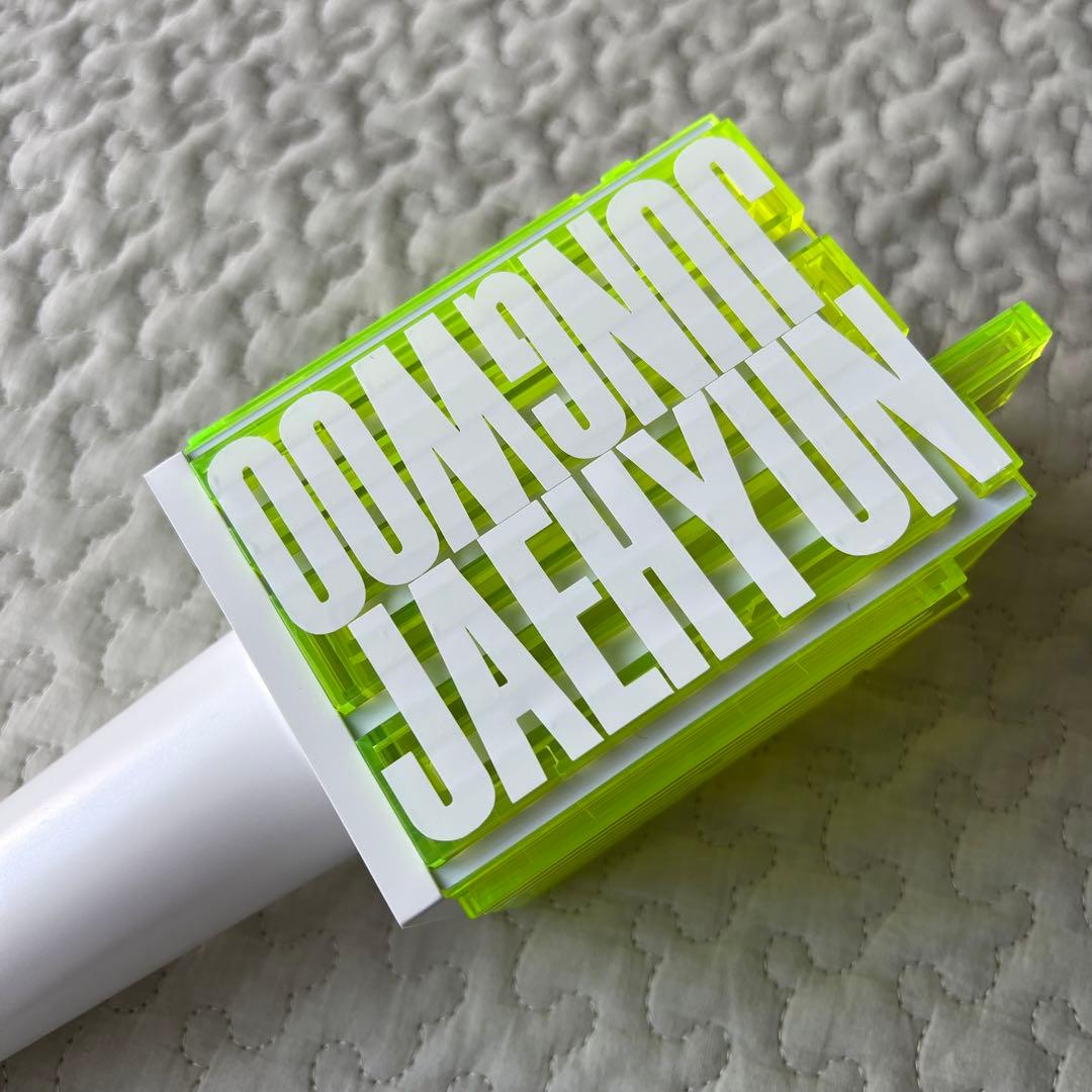 NCT ペンライト　ステッカー　チソンくん　マーク　ジェヒョン　ジョンウ