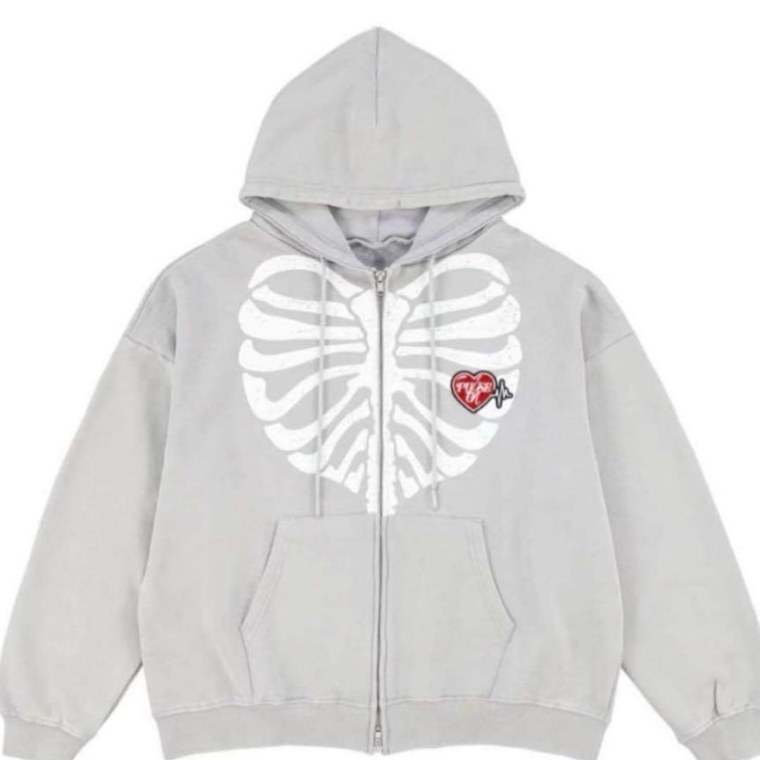 TREASURE フーディー PLUSE ON グレー　Lサイズ　パーカー