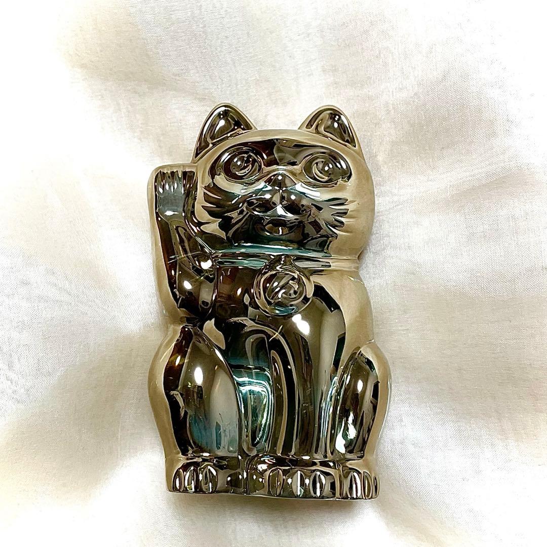 バカラ　招き猫　まねきねこ　ゴールド