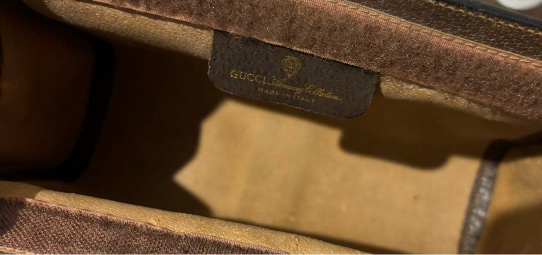 【美品】GUCCI シェリーライン　セカンドバック クラッチ　イタリア製