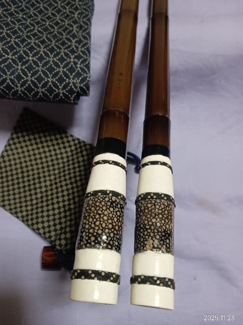 かちどき　旋めぐるカーボン紋竹二本物竿掛カスタム へら竿ヘラブナへら鮒・竿掛け