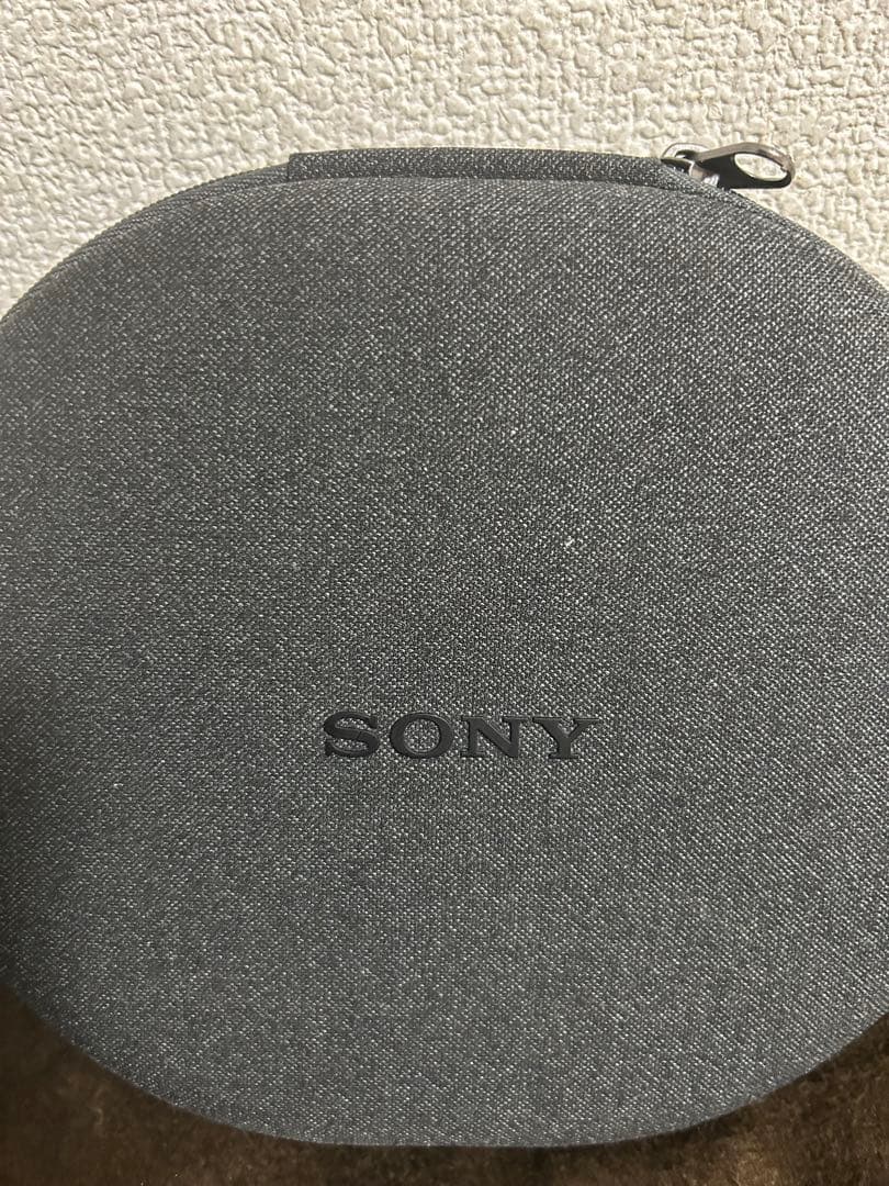 SONY ULT WEAR ノイズキャンセリングワイヤレスヘッドホン ホワイト