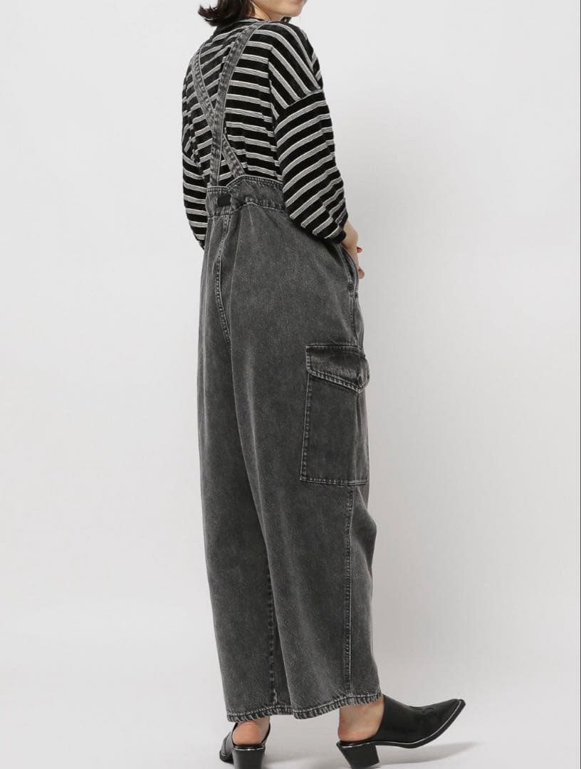 メロンパンナちゃん♡ 　niko and...サスペンダー付ブラックデニム