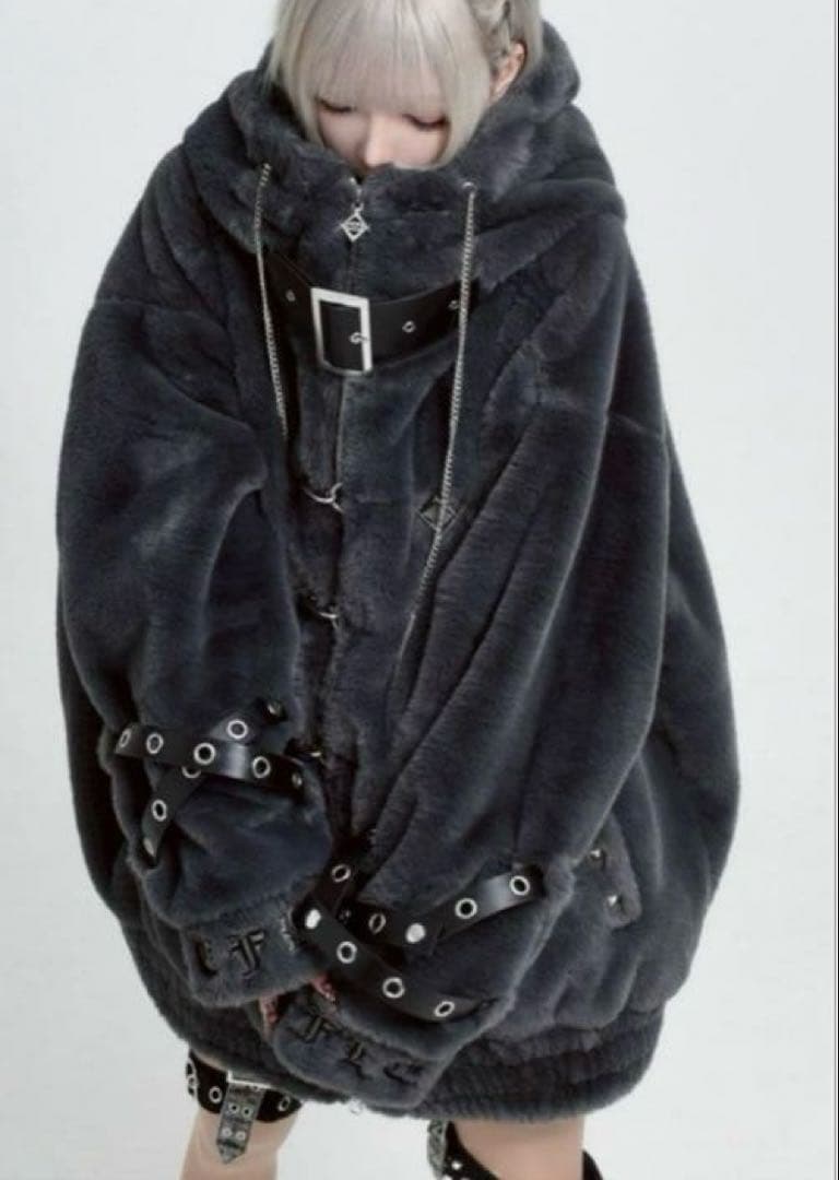 新品タグ付 REFLEM【レフレム】ベルト付きハイネックファーパーカー/グレー