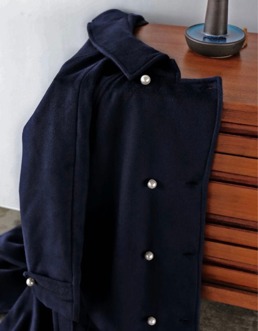 【新品　試着のみ】 Cara by katrin tokyoのパールボタンコート