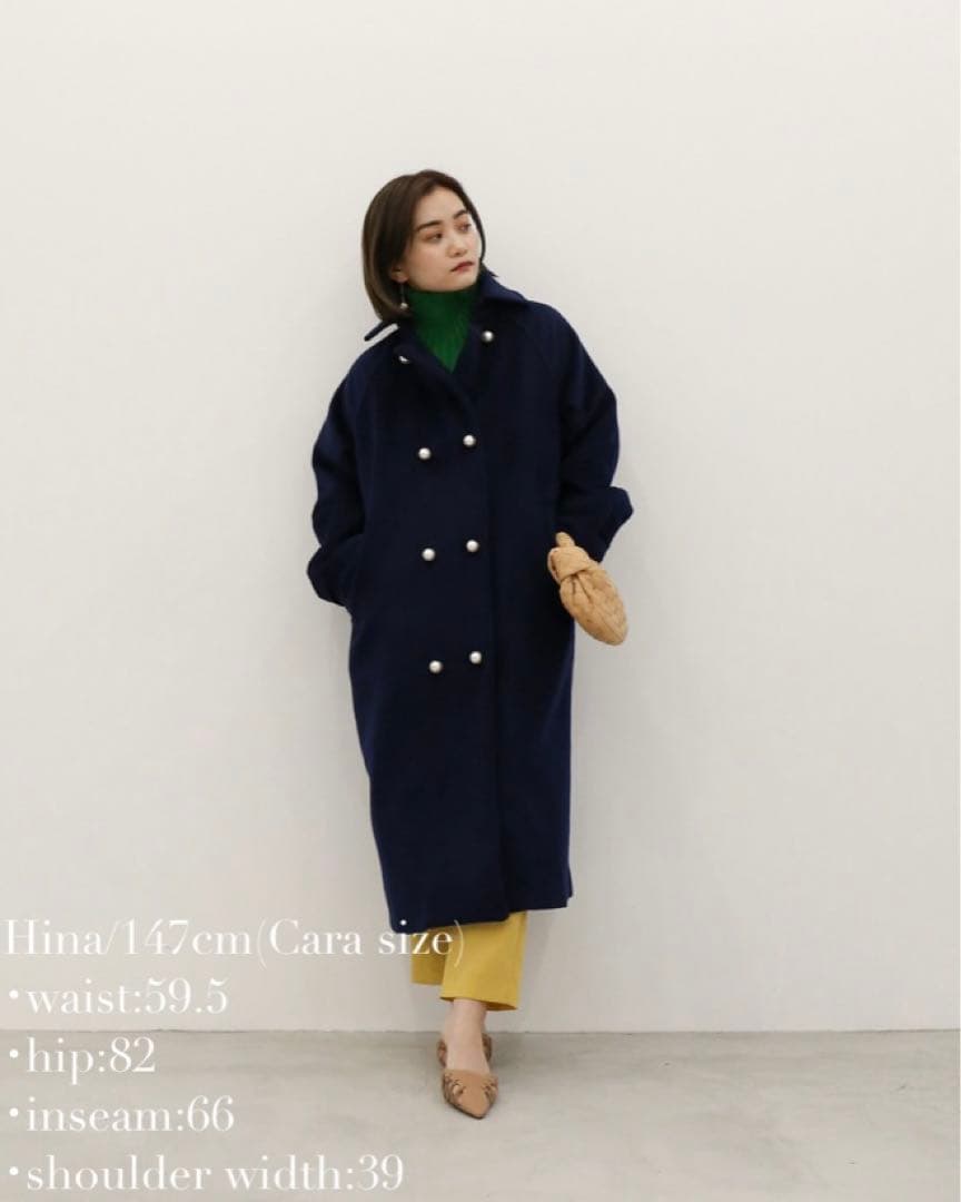 【新品　試着のみ】 Cara by katrin tokyoのパールボタンコート