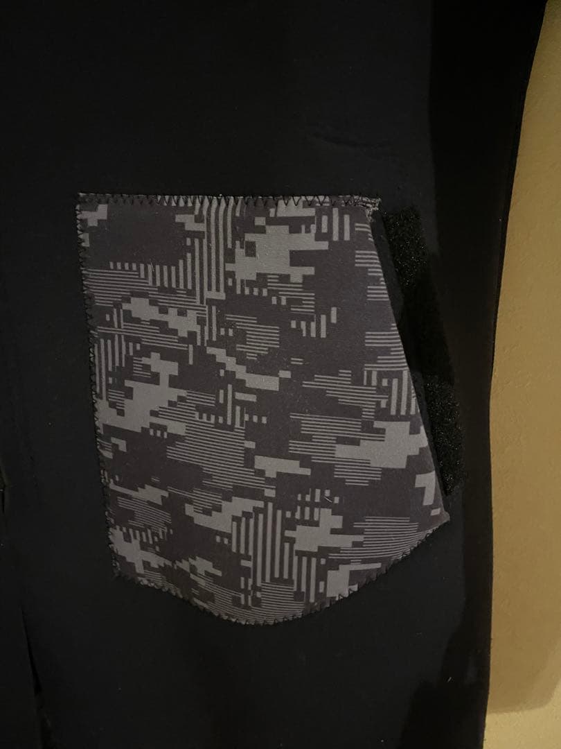 SKILLZHIGH ドライスーツ ブラック・カモフラージュ　オーダーメイド品！