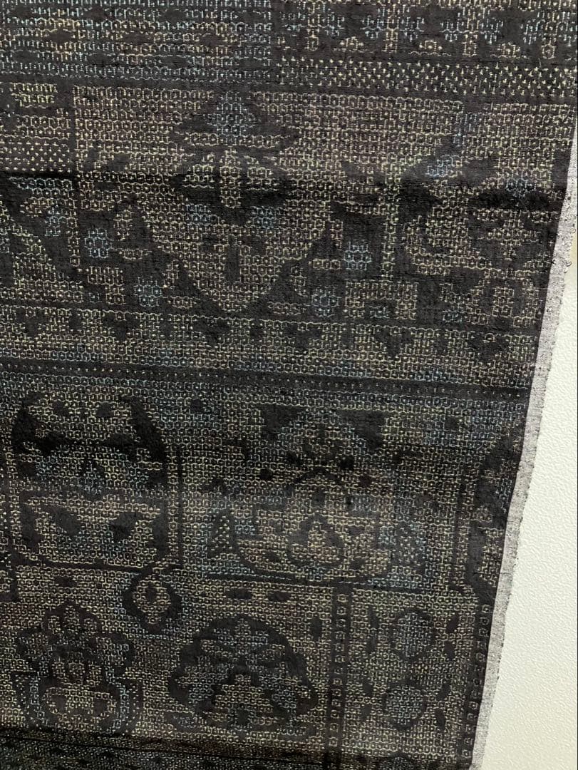 重要無形文化財　地機　結城紬　新品反物　結 マーク　証紙有り