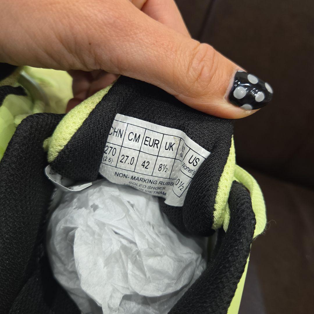 ヨネックス　テニスシューズ　ソニケージ3ワイド　27cm