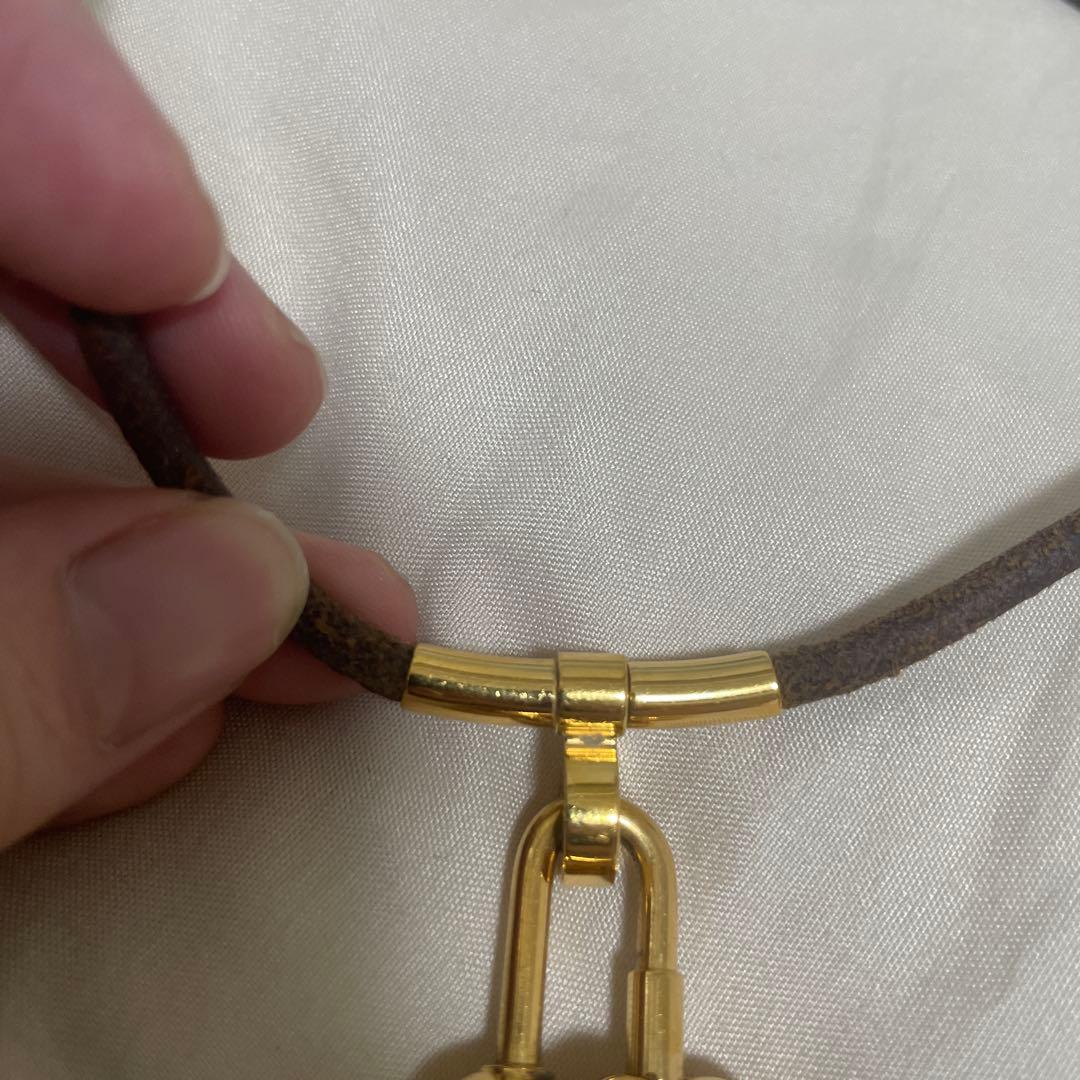 HERMES カデナ　象　チャーム　ゴールド