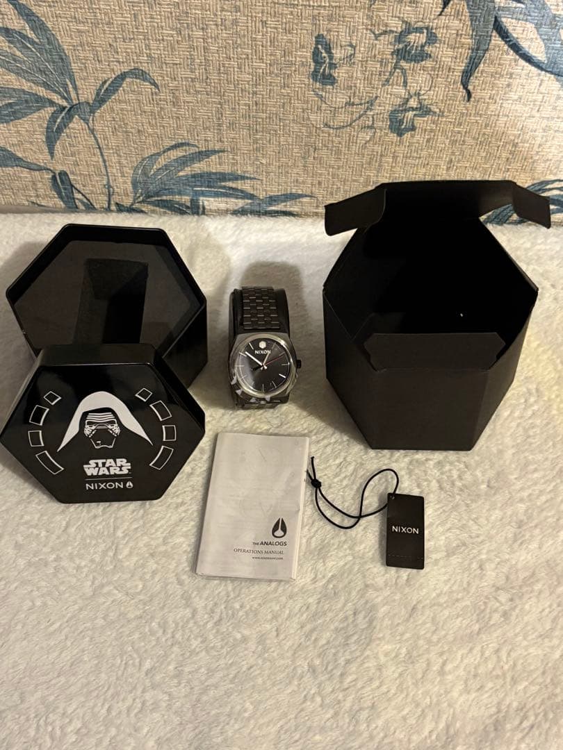 【レア限定品】スターウォーズコラボモデル ニクソン 腕時計