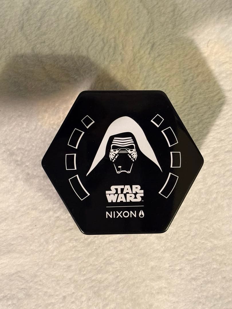 【レア限定品】スターウォーズコラボモデル ニクソン 腕時計
