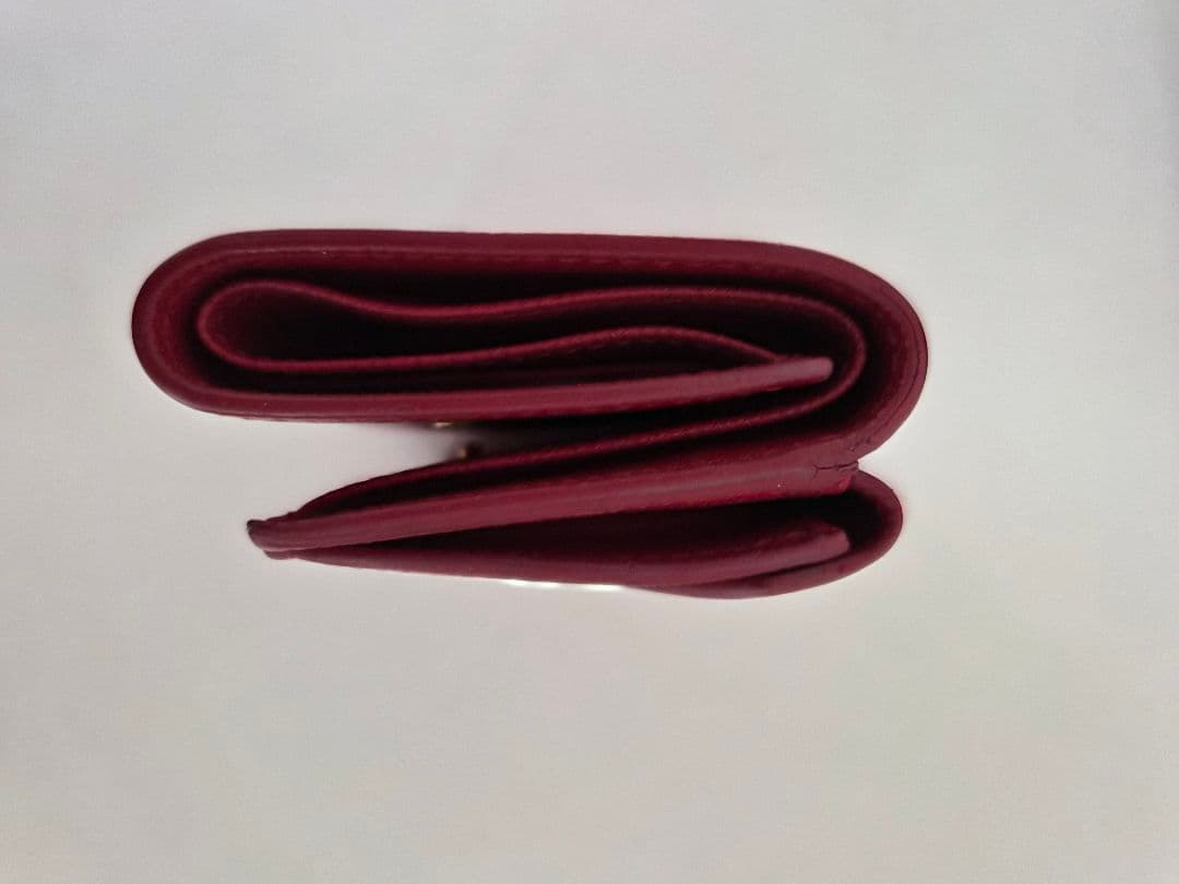 PRADA サフィアーノレザー 三つ折り財布 レッド