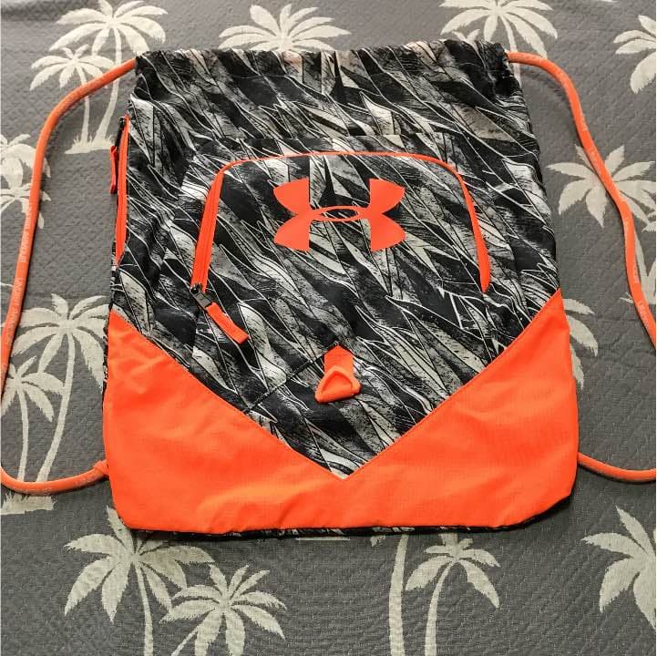 UNDER ARMOUM  ナップザック