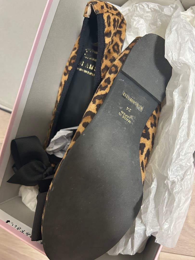 Ray BEAMS リボン バレエシューズ レオパード　24.0