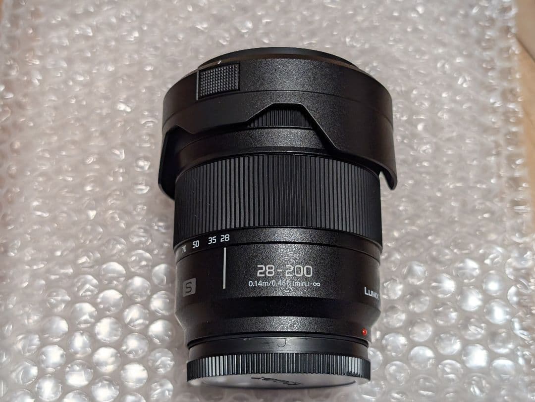 LUMIX 28-200mm ズームレンズ Lマウント