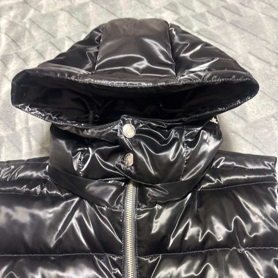 アダムスジャグラー 激レア　希少サイズ　黒 ダウンベスト フード付き