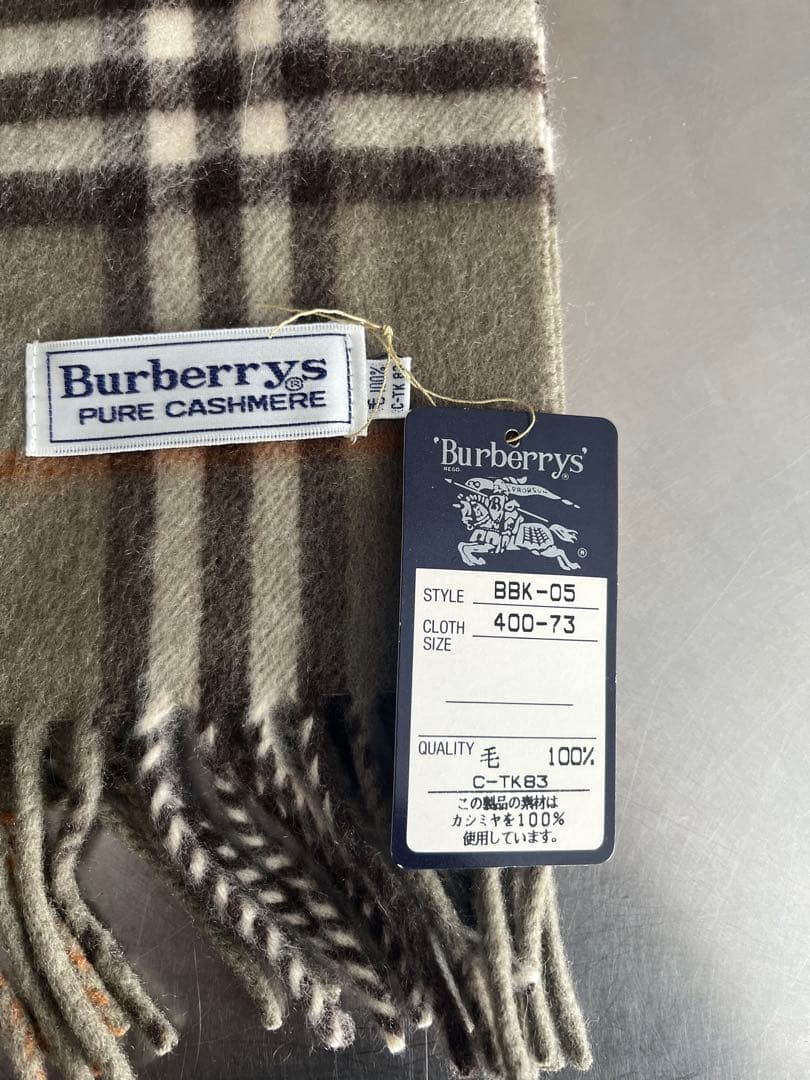 新品【タグ付き】！Burberrysカシミヤマフラー
