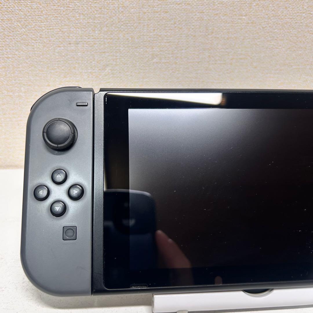 ニンテンドー　Switch グレー