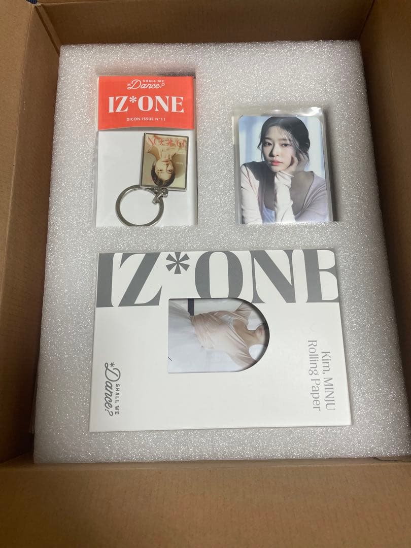 IZ*ONE ミンジュ　dicon トレカ　shall we dance?