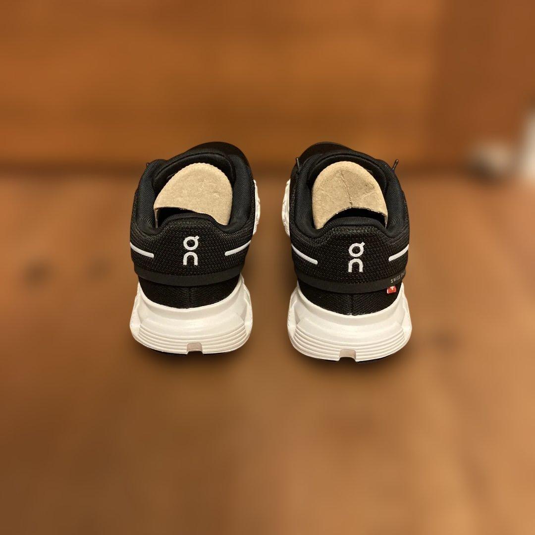 【新品未使用品】On cloud6 オン クラウド6 ブラック 24.0cm