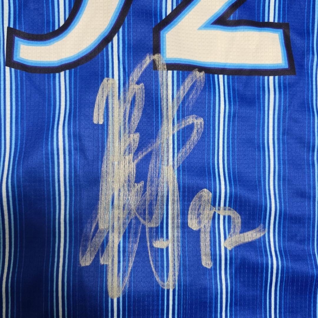 ☆未使用☆ベイスターズ（現千葉ロッテ） 国吉佑樹 直筆サイン入りユニフォーム