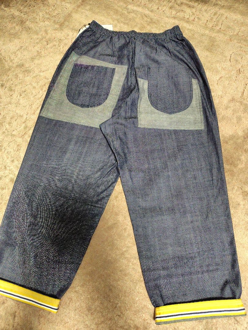 新品未使用タグ付き　ゆったりデニムパンツ