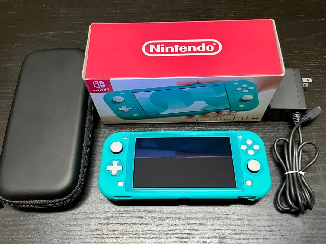 Nintendo Switch Lite ターコイズ　カバー&ケース付き