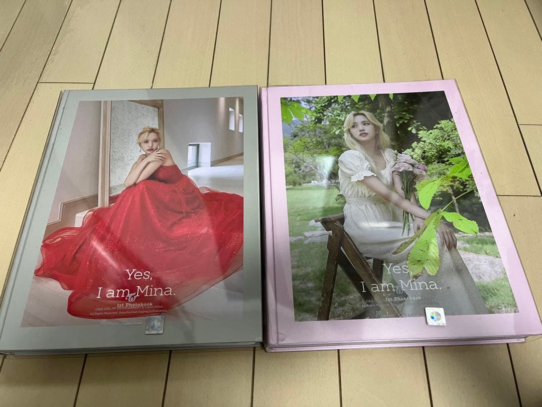 アート・デザイン・音楽 Yes, I am Mina 1st Photobook