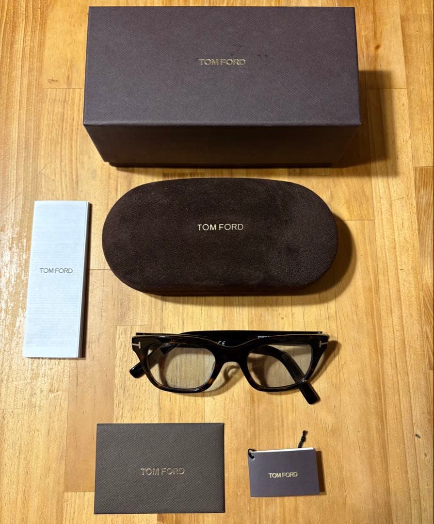 阪急購入 トムフォード FT5536-B-052 付属品完備